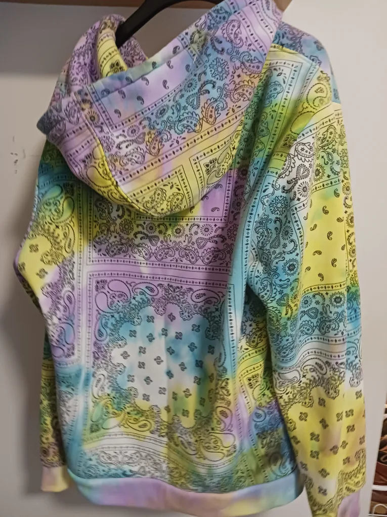 Victorious Tie Dye Bandana Hoodie & Pants image indicator(2)