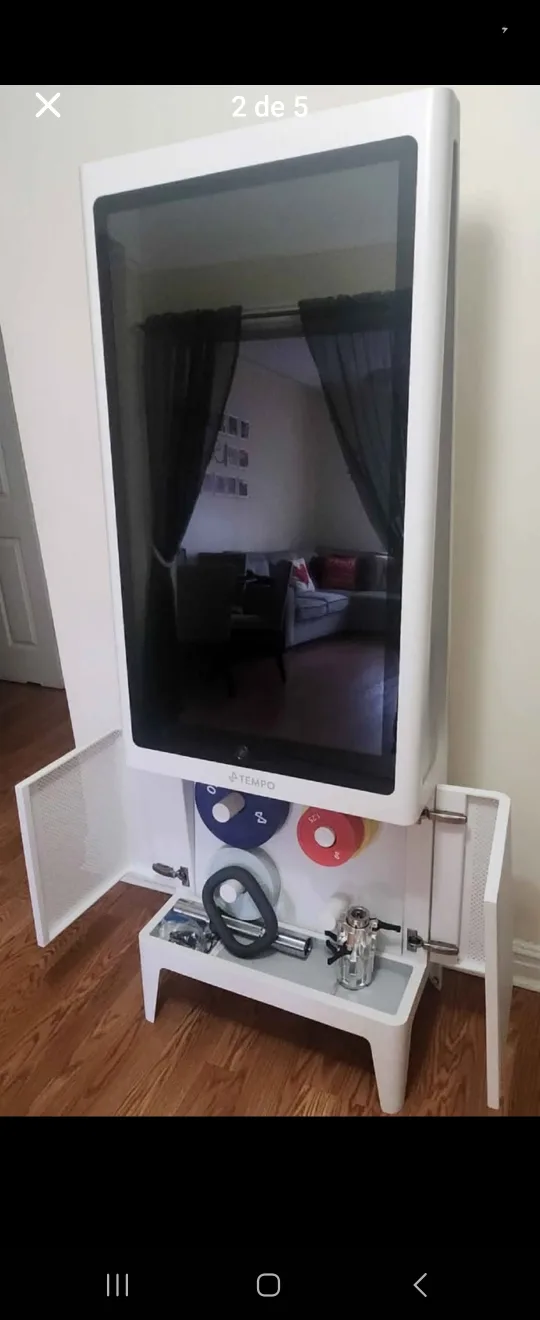 Tempo Studio Home Gym - White image indicator(2)