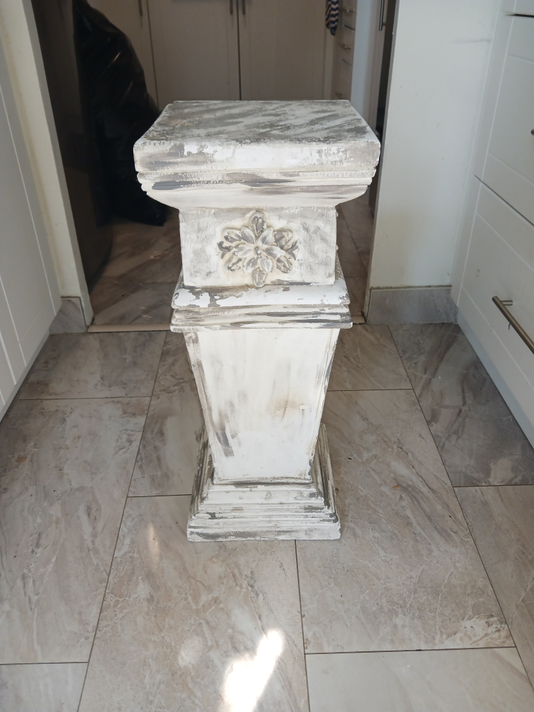 Decorative White Plant Stand