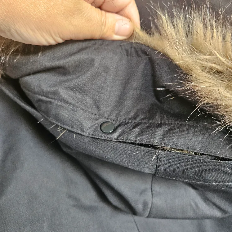 RIPZONE Ski/Snowboarding Coat, Black Womans XL image indicator(8)