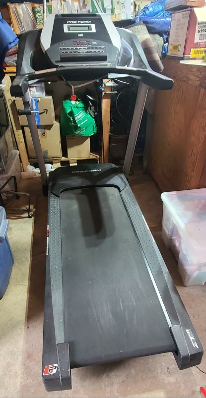 Pro-Form ZT6 Treadmill - photo 2