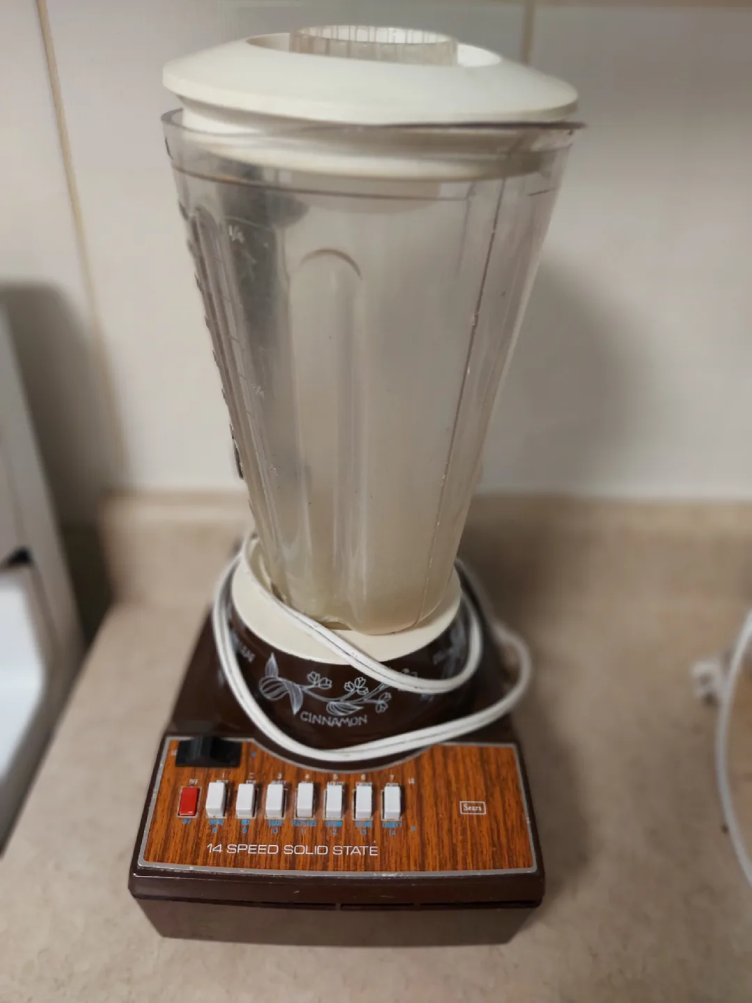 Vintage Sears 14 Speed Solid State Blender thumbnail