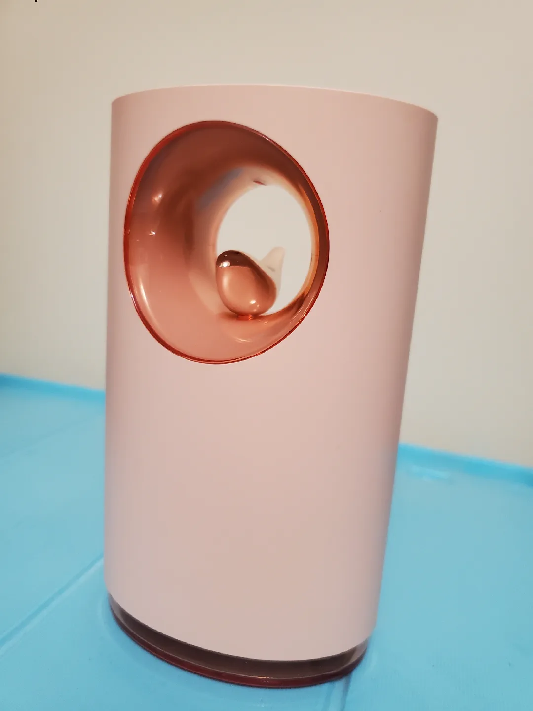 Remax RT-A240 Music Humidifier - Like New! thumbnail