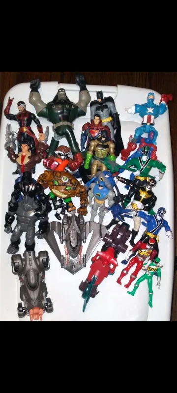 Action Figures, each at a different price, ask image indicator(2)