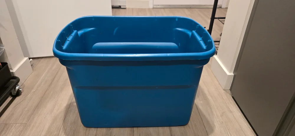 🥕 Sterilite 38 L Tote Box - no lid image indicator(2)