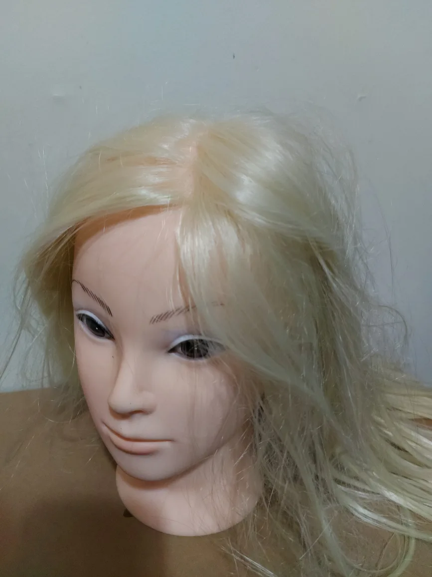 mannequin head thumbnail