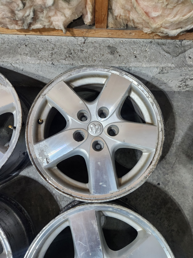 (4)-16 Inch 2006 Dodge Caravan Alloy Rims 5x114.3 - photo 4