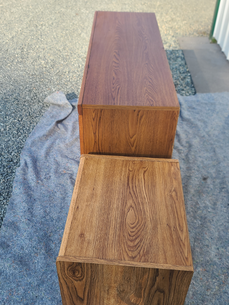 6 DRAWER OAK DRESSER AND NIGHT STAND - photo 4