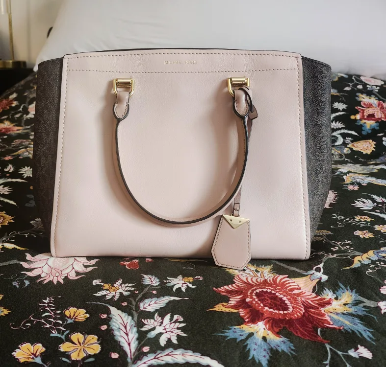 Michael Kors Satchel Purse Set image indicator(2)