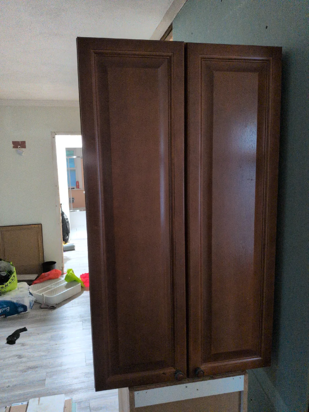 Kitchen Cabinets - Brown Wood image indicator(4)