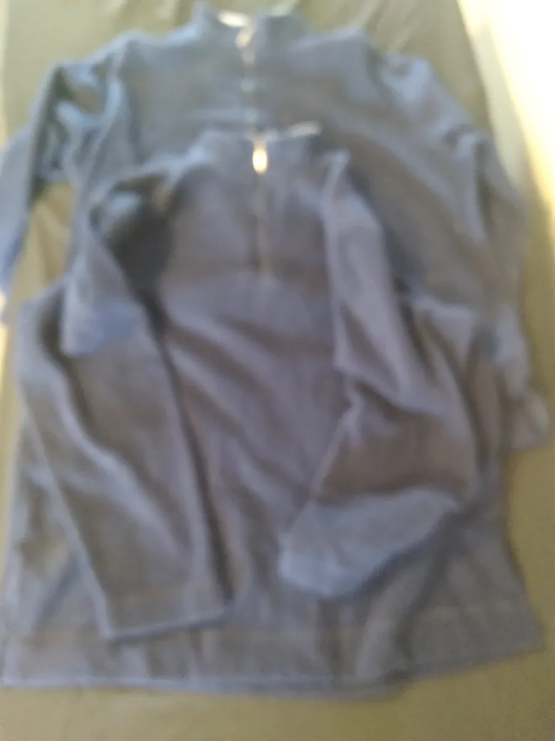 pullover fleece thumbnail