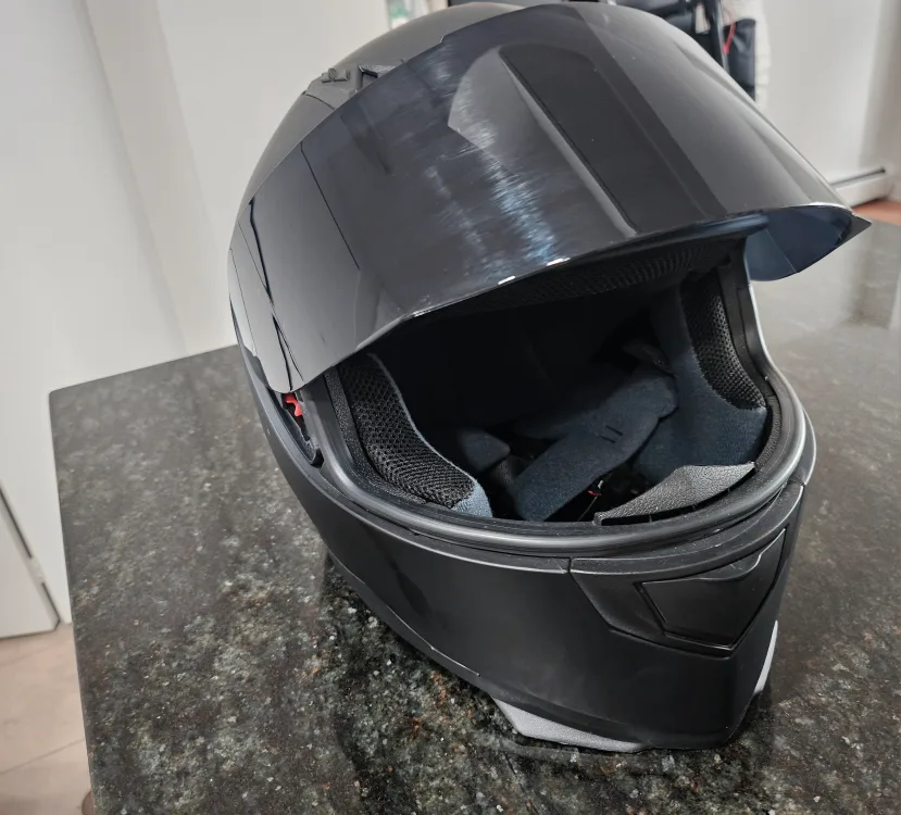 Full Face Motorcycle Helmet with Visor image indicator(3)