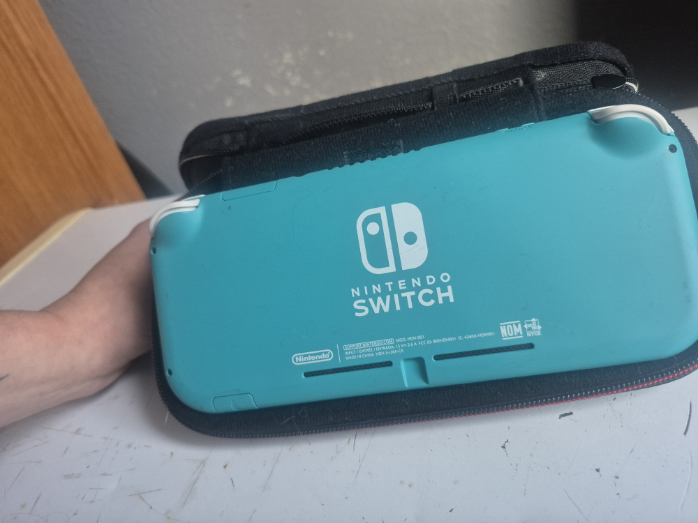Nintendo Switch Lite Turquoise with Case - photo 3