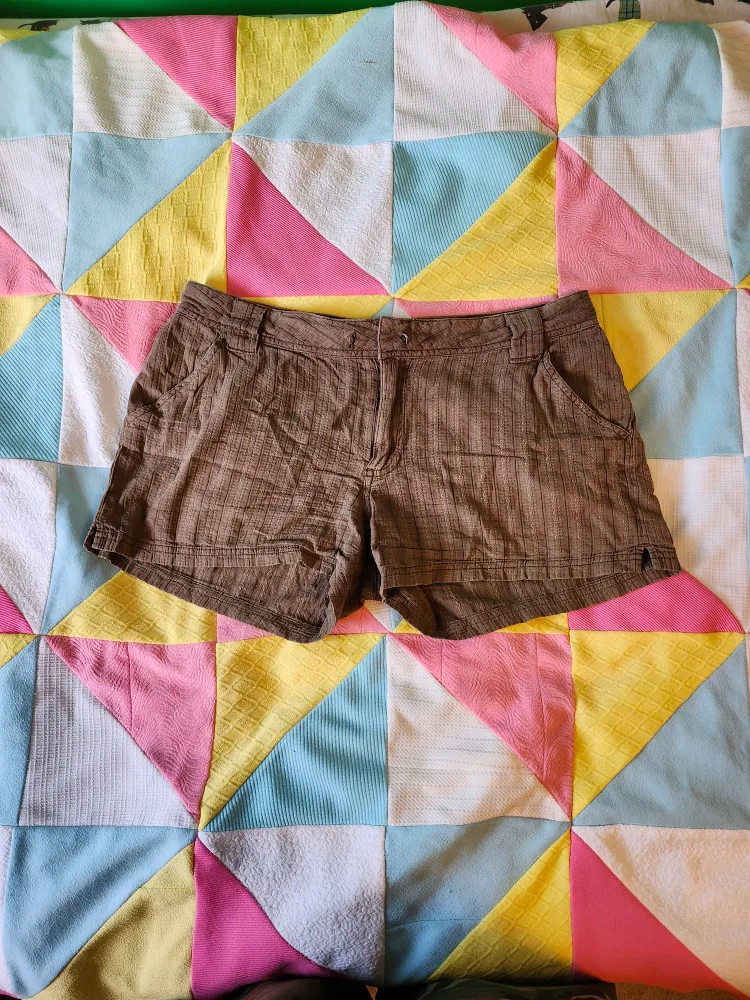 2000s brown boho B.U.M. shorts thumbnail