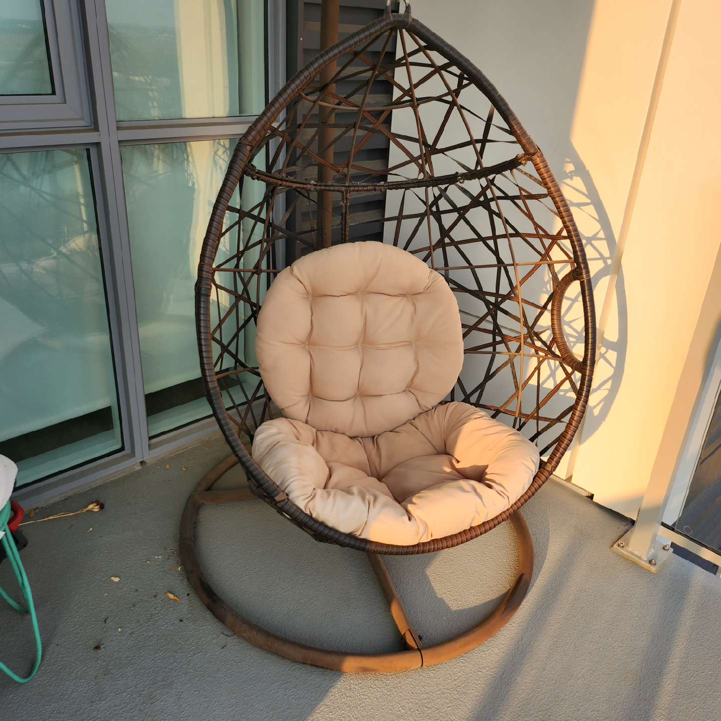 Hanging Egg Chair with Cushion - photo 3