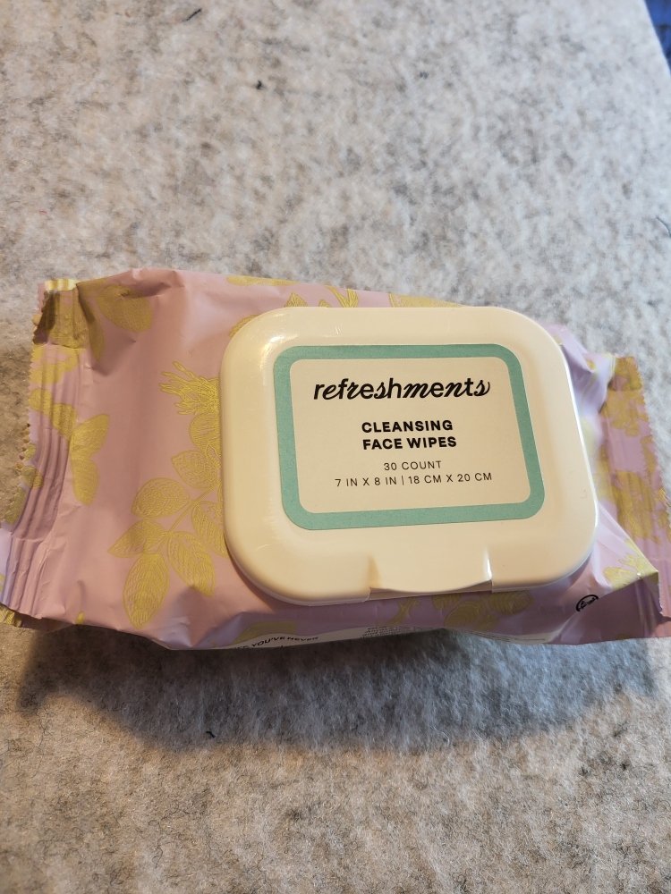 Refreshments Cleansing Face Wipes - 30 Count