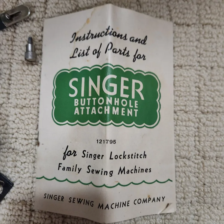 Vintage Singer 121795 Buttonhole Attachment image indicator(2)