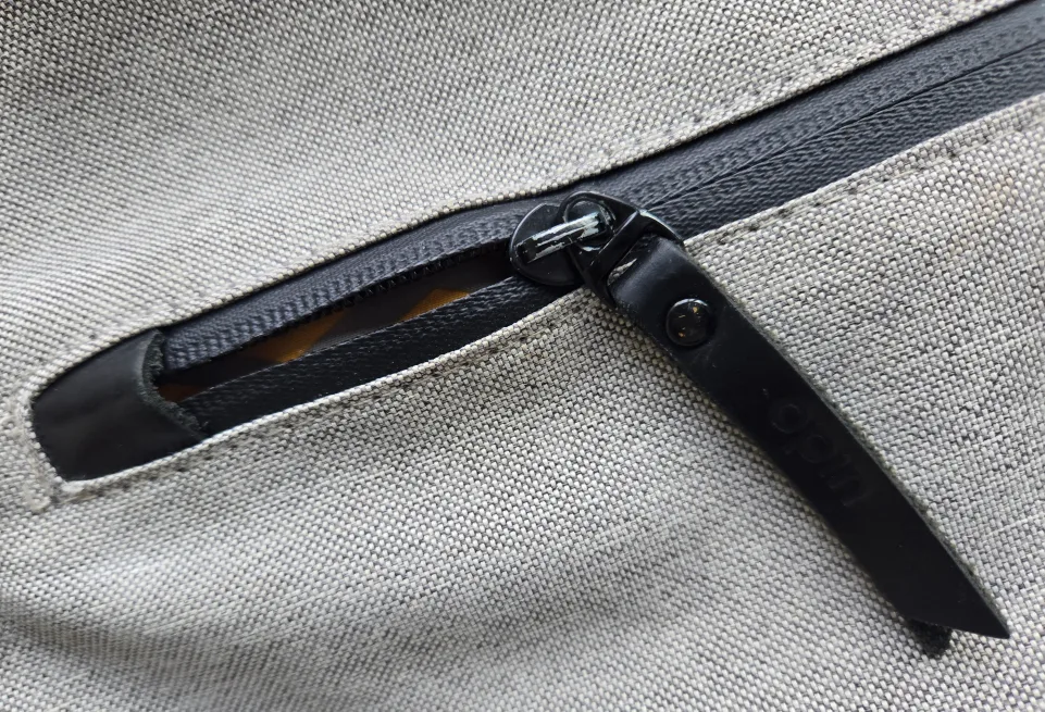 backpack with shoe compartment image indicator(4)