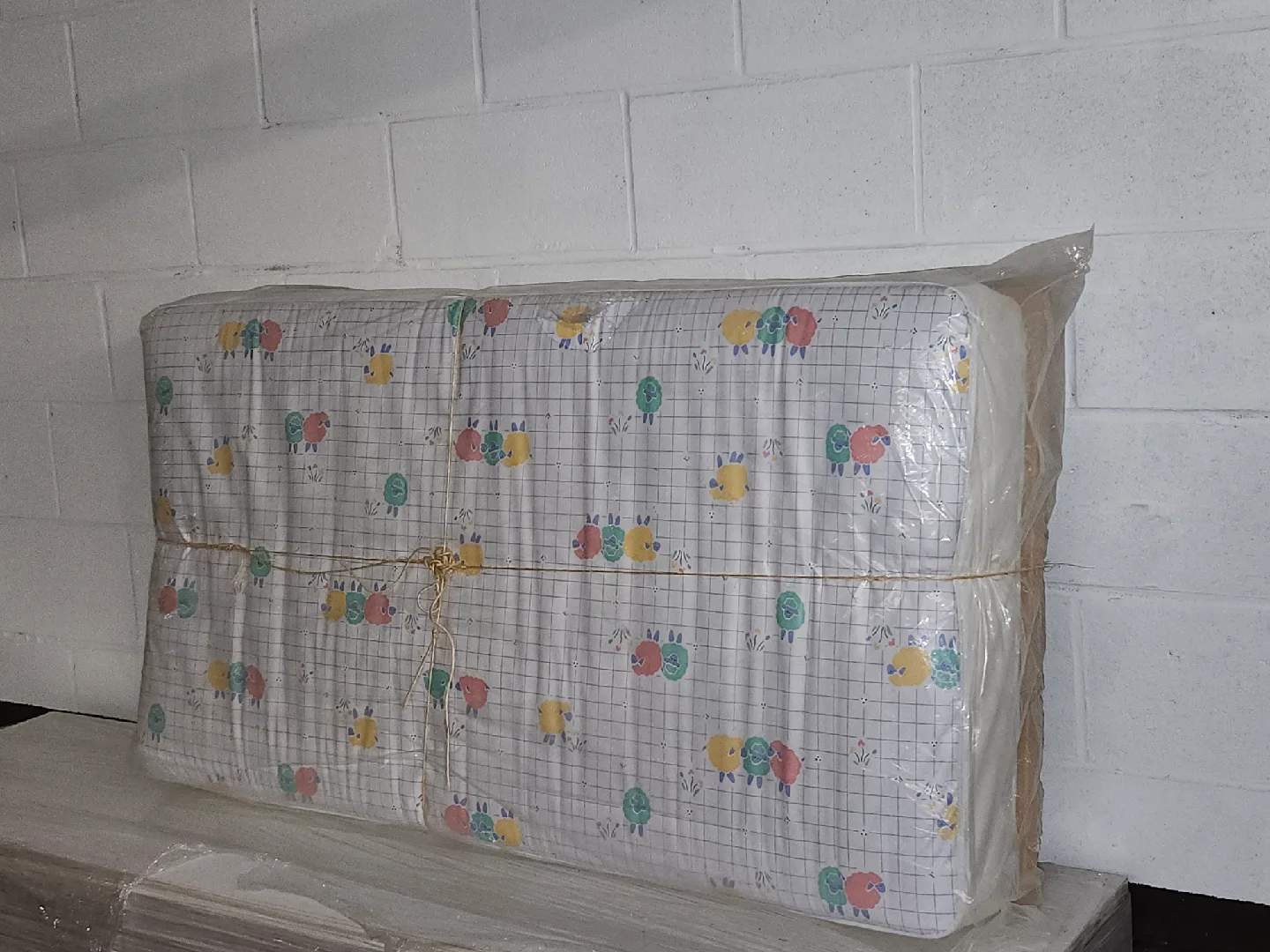 Stork Craft Convertible Crib image indicator(4)