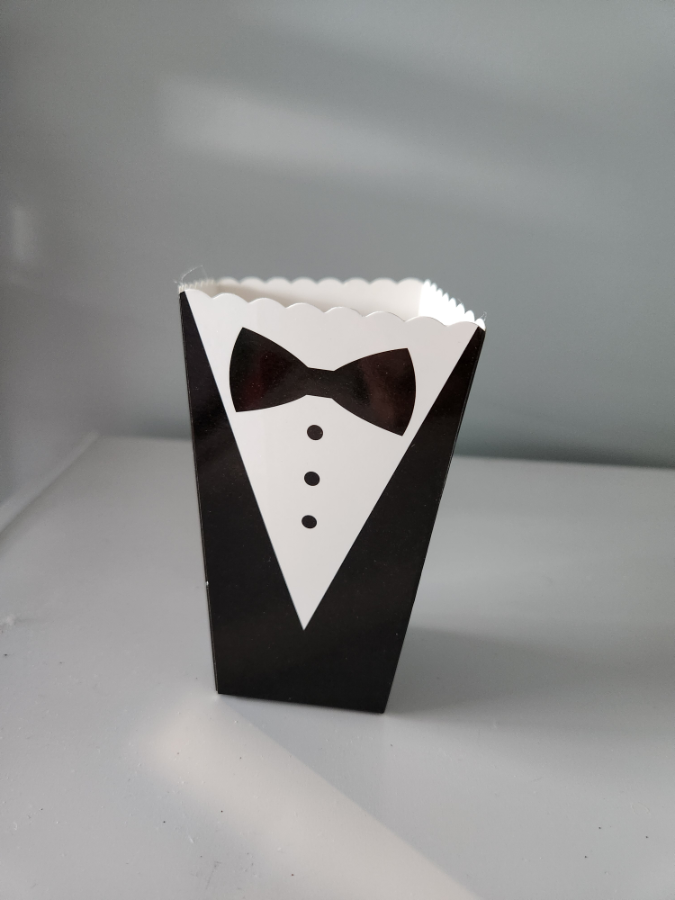 40 pcsTuxedo Popcorn/fries Treat Boxes - photo 3