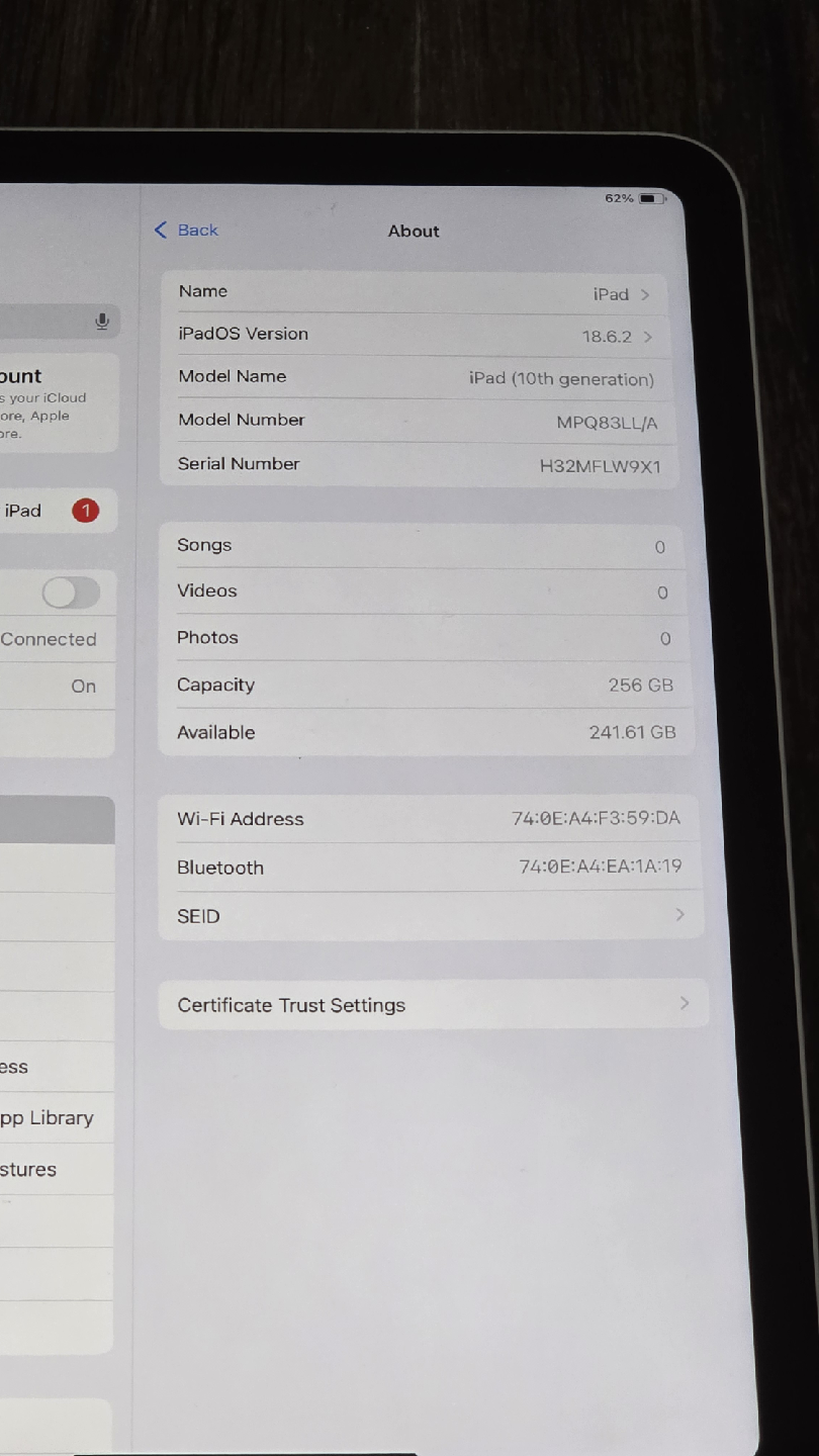 256GB Apple iPad (10th Generation) 10.9″ —Wi-Fi, in Silver - photo 3