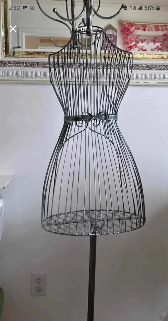 Metal Wire Dress Form Mannequin thumbnail