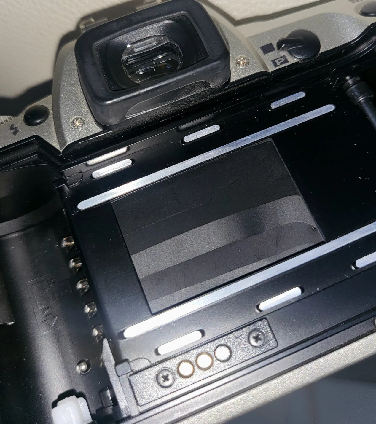 Pentax MZ-7 35mm SLR Camera with Lens image indicator(4)