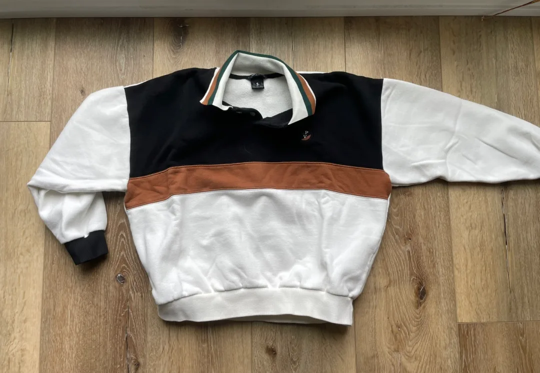 White Pullover - S Size thumbnail