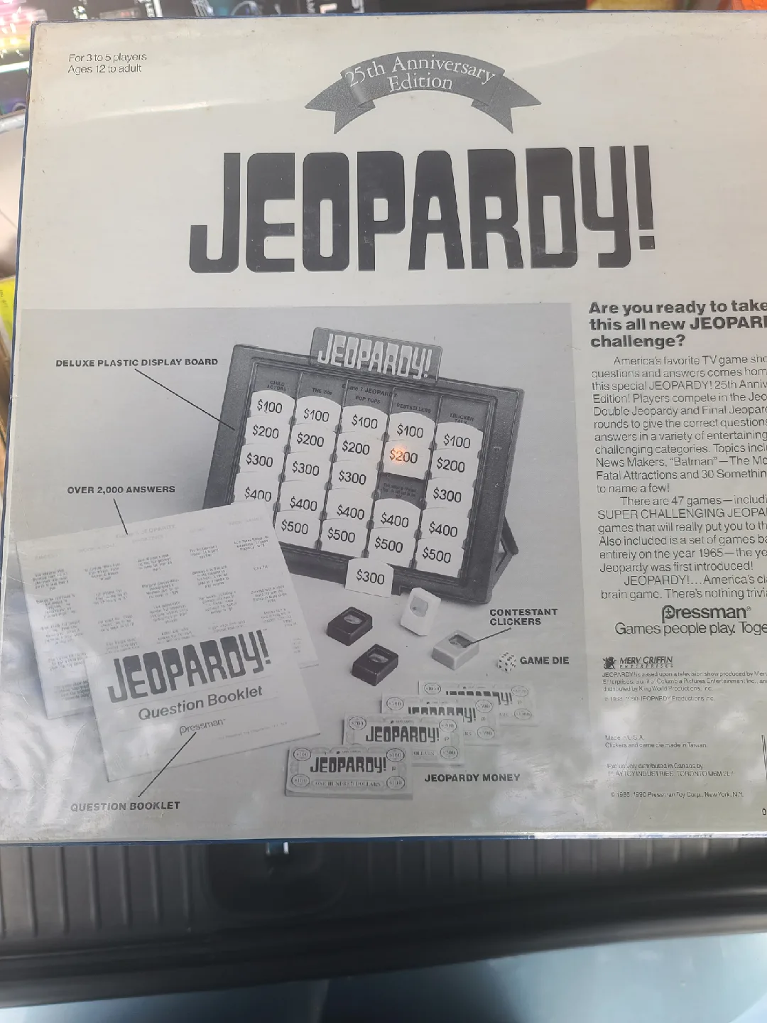 Jeopardy! 25th Anniversary Edition Board Game image indicator(2)