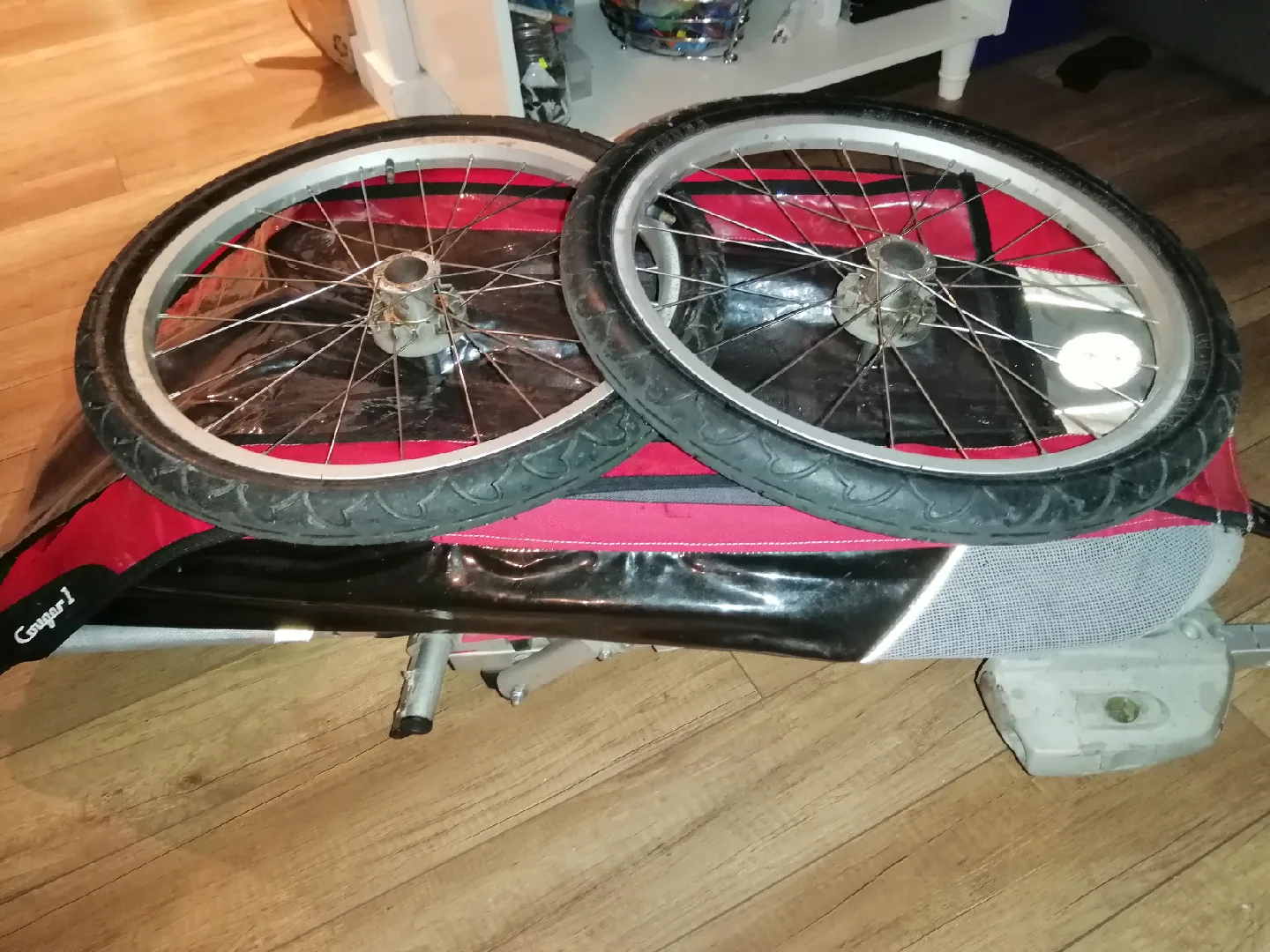 Chariot Carriers Cougar 1 Stroller/Trailer Chassis image indicator(4)