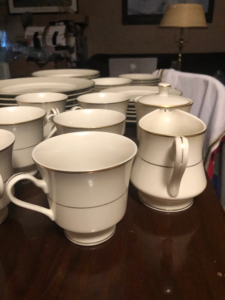 VINTAGE IVORY PLUS Fine China by E&E "ELEGANCE" NO.YOO1 image indicator(3)