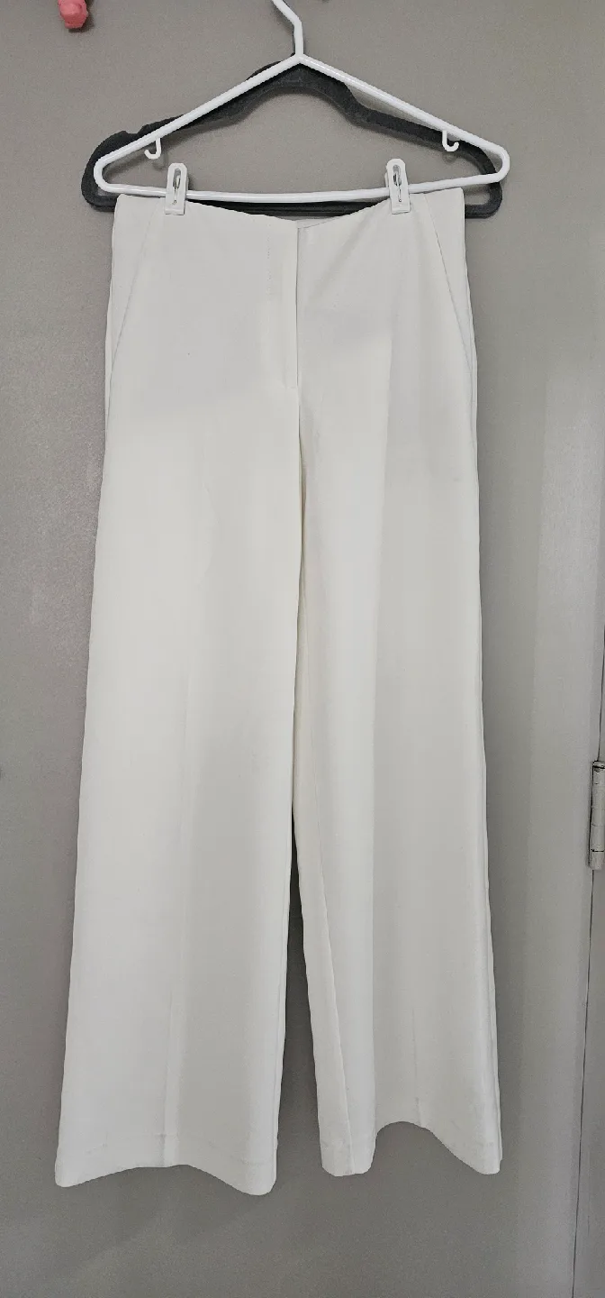 Babaton White Pants - Size 4 thumbnail