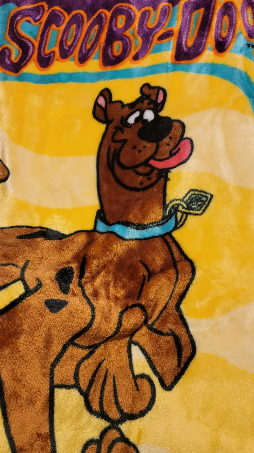 Vintage Scooby-Doo Throw Blanket thumbnail