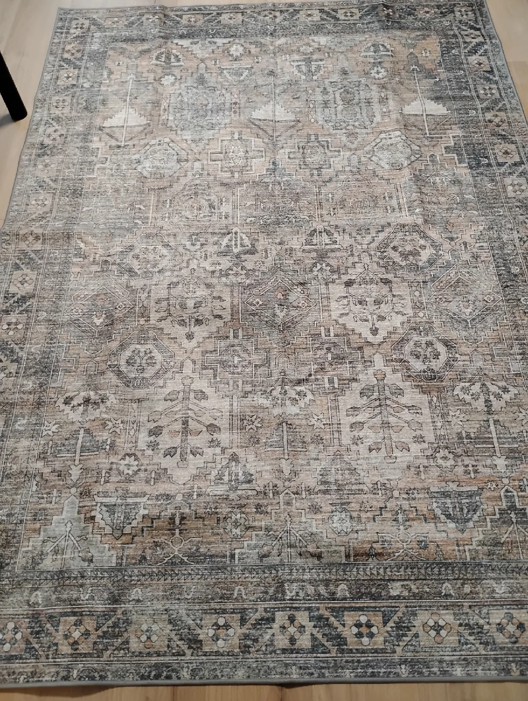 Area Rug - Polyester - Machine Washable image indicator(2)