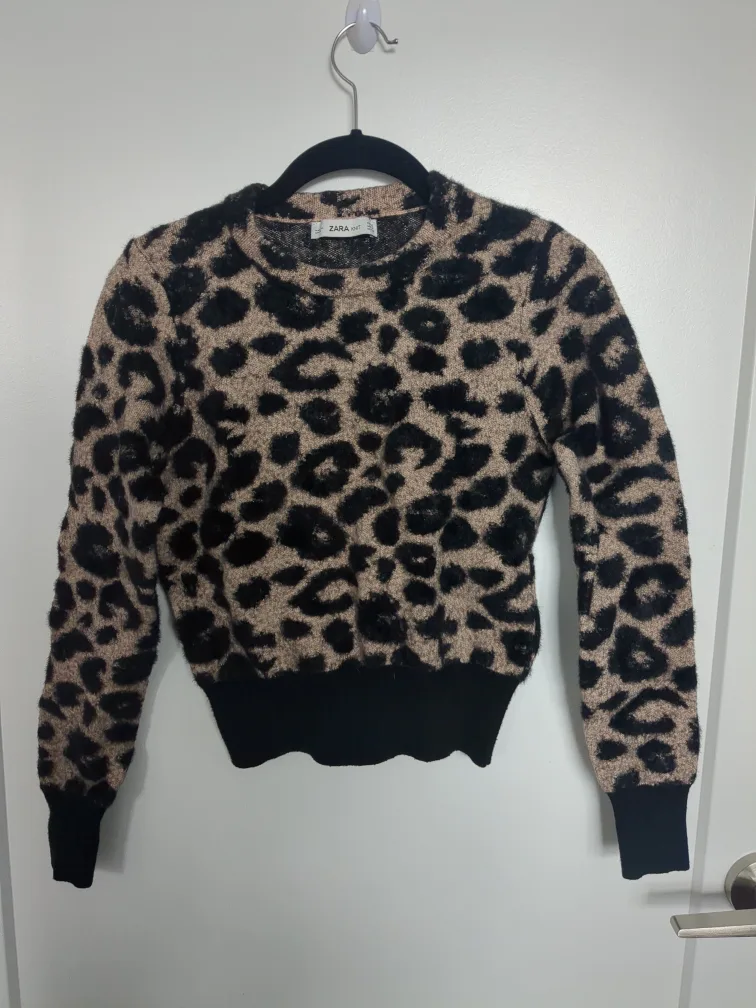 Zara Knit Leopard Print Sweater thumbnail