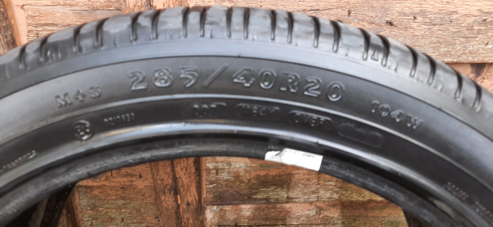 Goodyear Eagle Tire 285/40R20 - photo 2