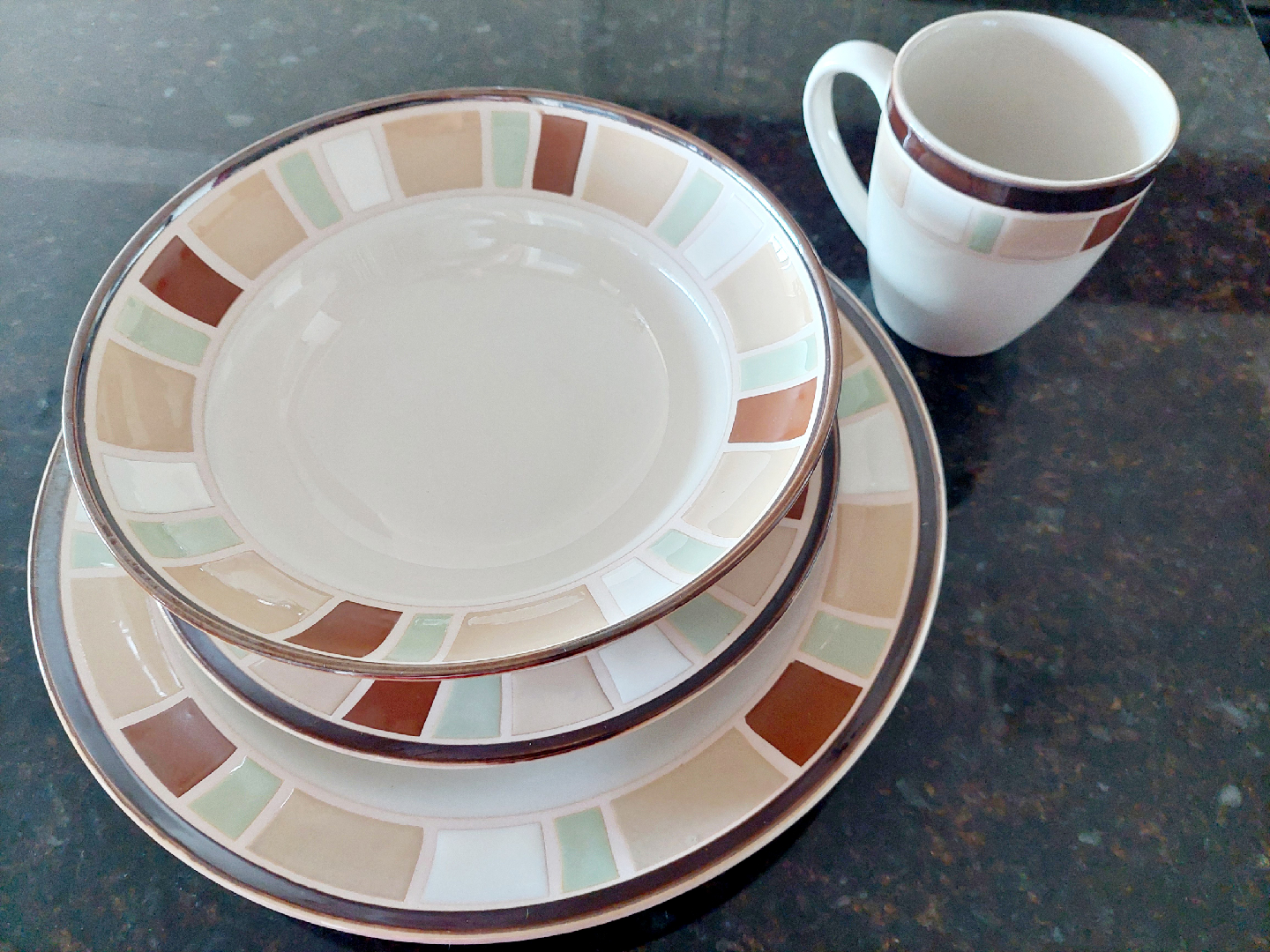 Cuisinart Mosaic 16-Piece Dinnerware Set x 2 - photo 2