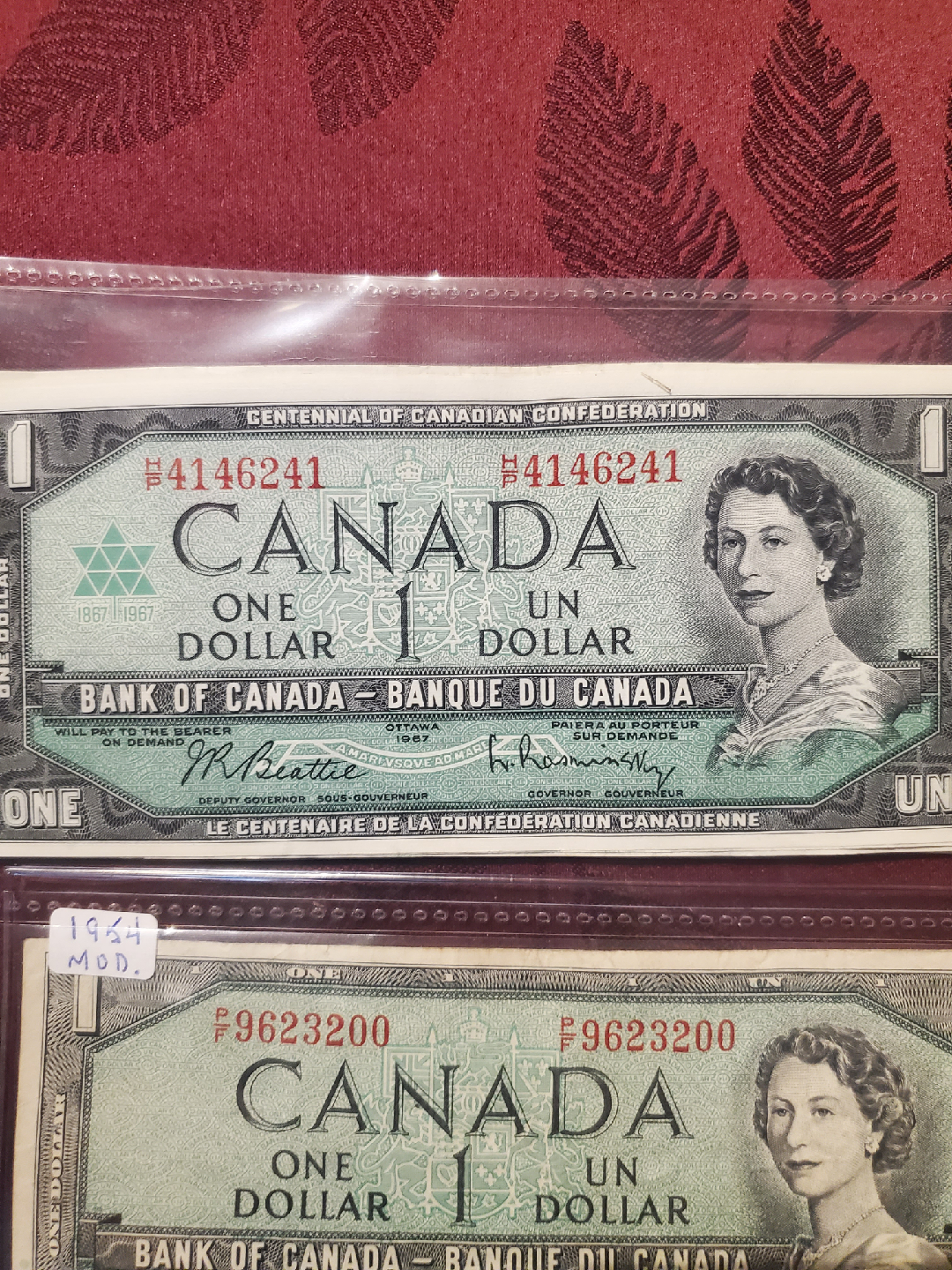 Vintage Canadian One Dollar Bills - photo 2