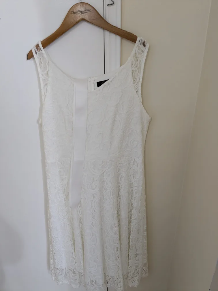 White Lace Dress - XX-Large image indicator(2)