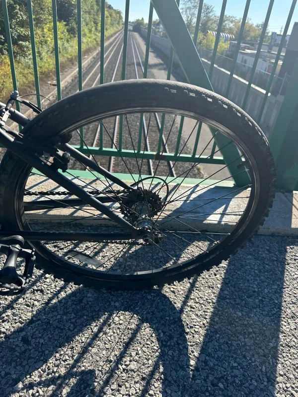 Black Bicycle image indicator(5)