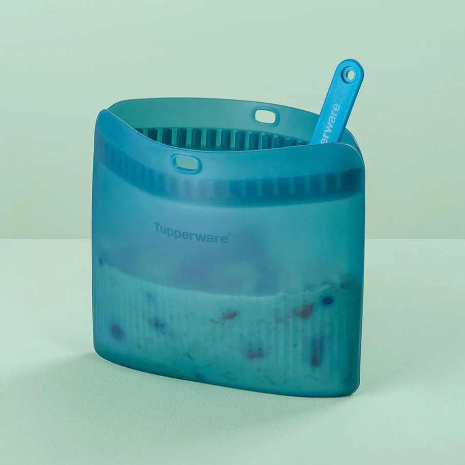 Tupperware  Ultimate Silicone Stand-Up Bag | Medium thumbnail