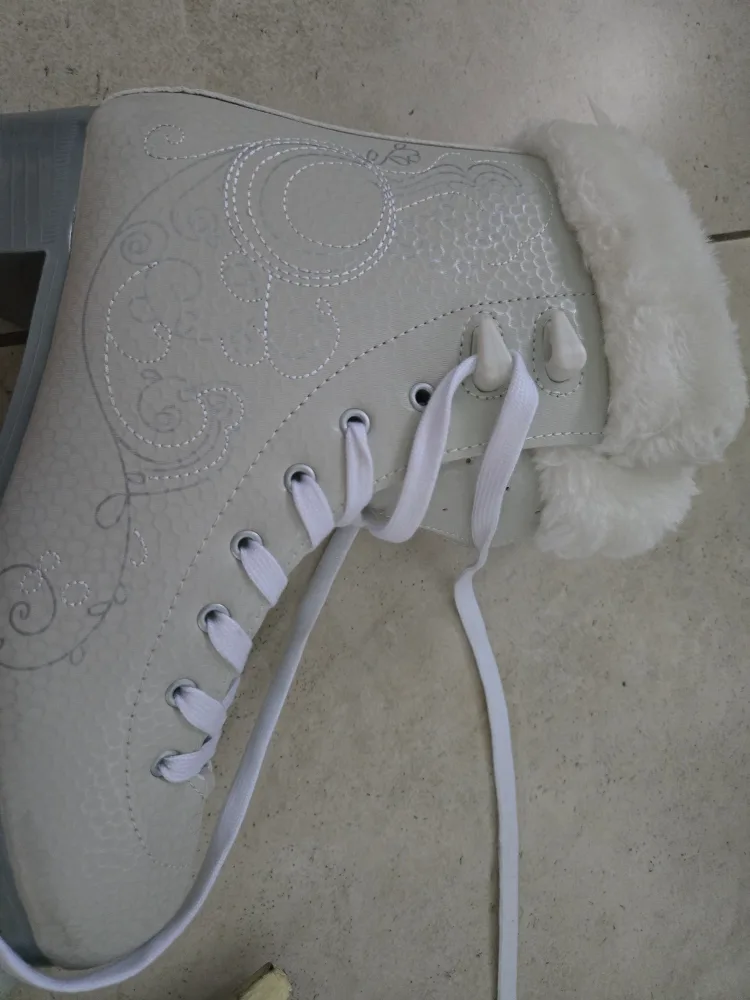 Oxelo Ice Skates - White, Size 7 (Women's) image indicator(5)