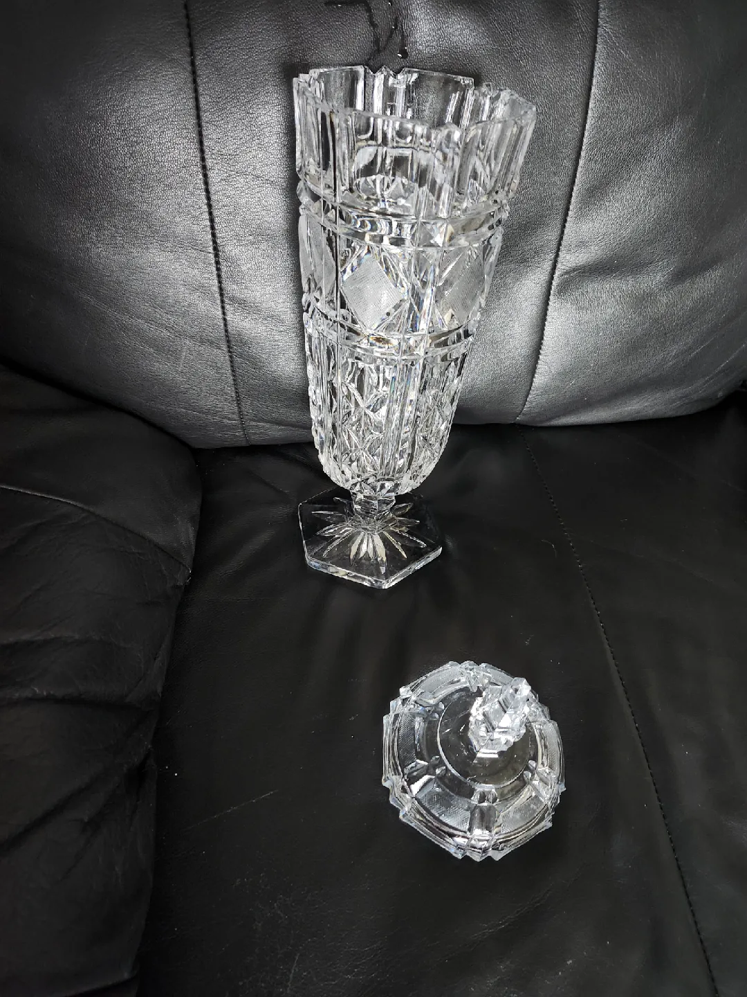 Crystal Vase/ Candy Dish with lid image indicator(3)
