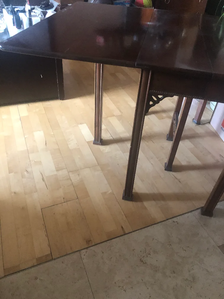 MCM Knechtel table image indicator(4)