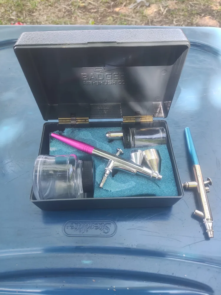 Badger Air-Brush Co. Airbrush Set thumbnail