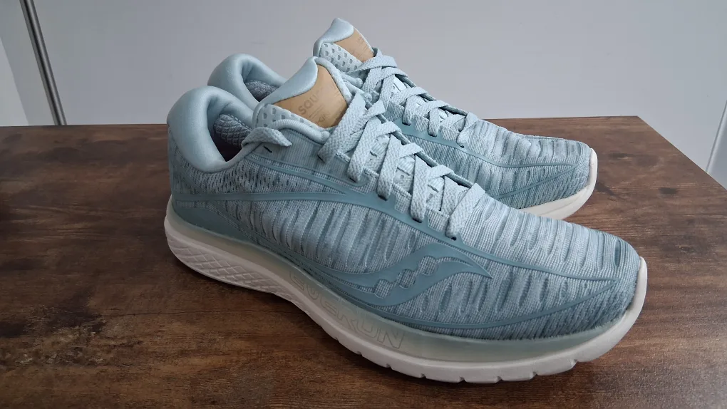 Saucony Women's Kinvara 13 Running Shoes, Size 9.5 image indicator(2)