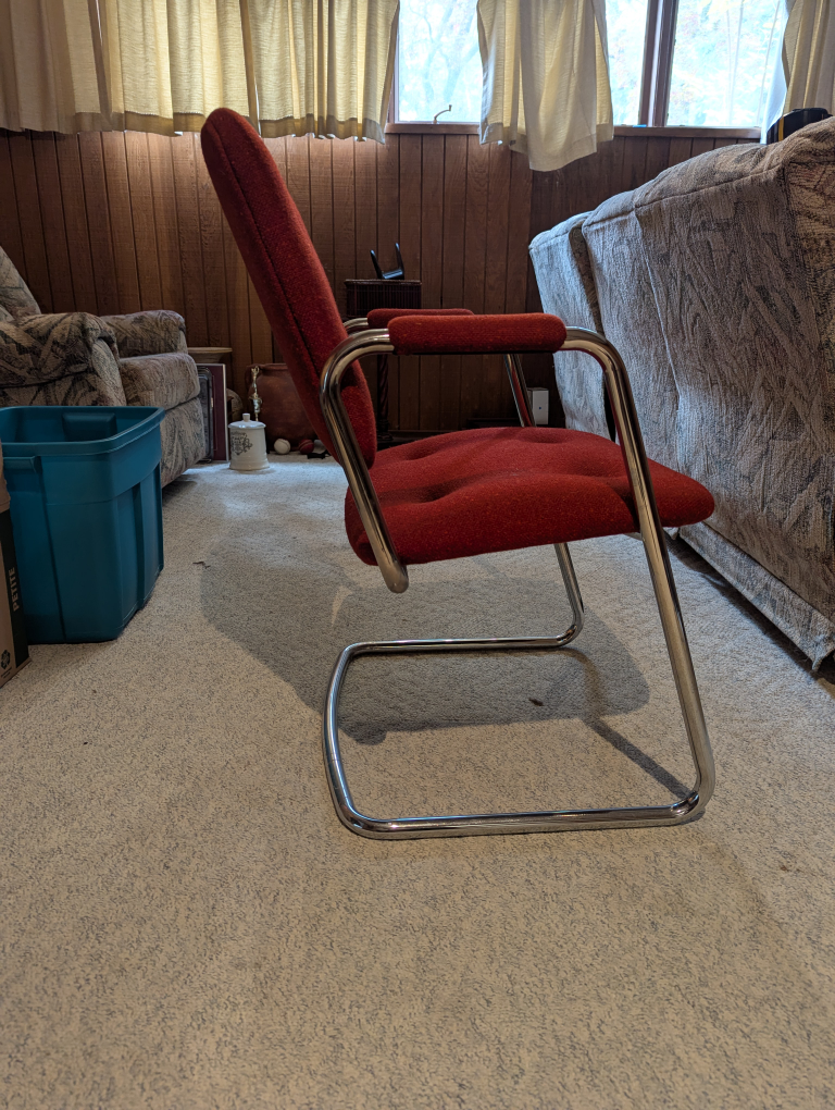 Chair - photo 2