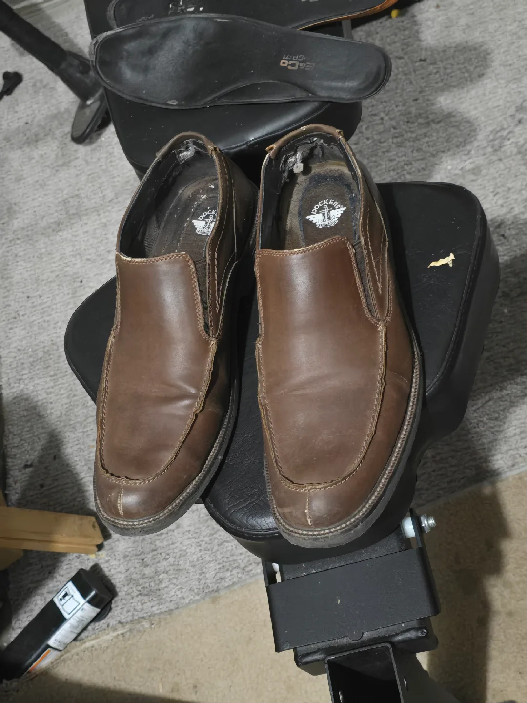 Dockers Brown Leather Loafers - Size 10.5M thumbnail
