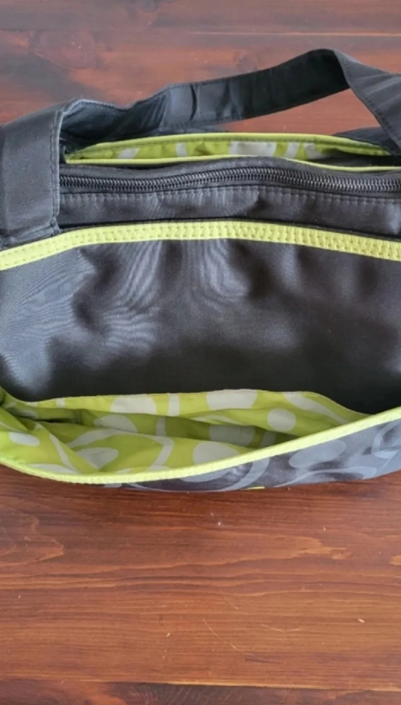 Baby Boom Diaper Bag - Grey with Green Trim image indicator(4)