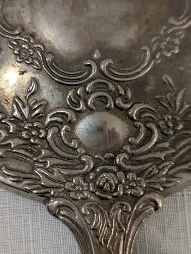 Vintage Ornate Handheld Mirror image indicator(4)